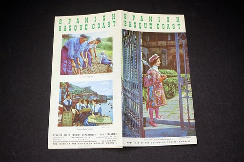 Brochure turistica costa basca